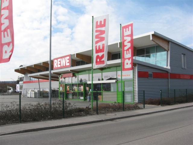 Bild 1 REWE in Wolfratshausen
