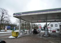 Bild zu OIL! Tankstelle