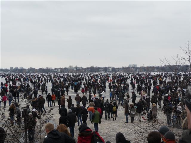 Eis auf der Alster