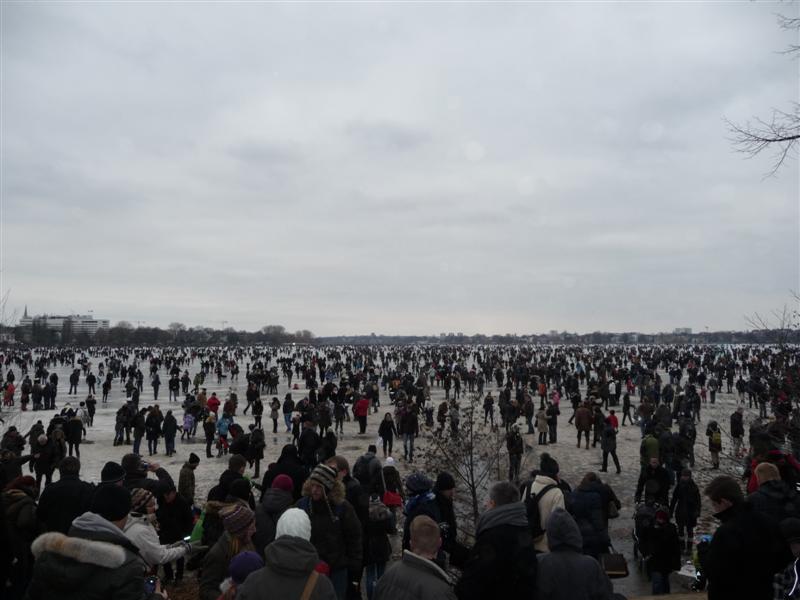 Eis auf der Alster