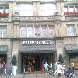 Hackett London Oberpollinger in München