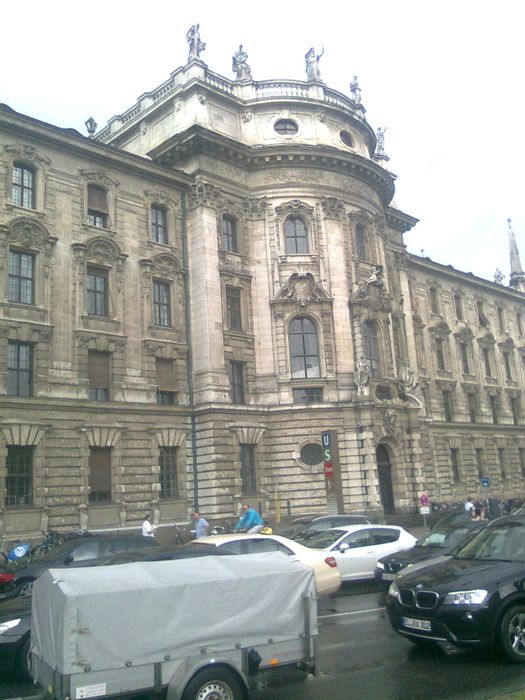 Justizpalast