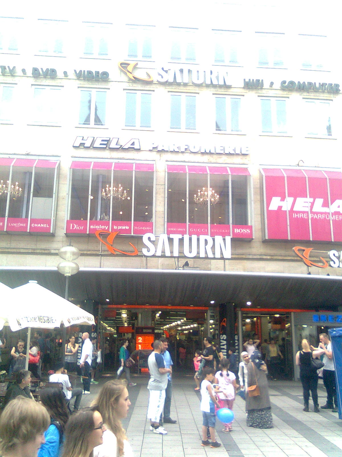 Bild 1 SATURN in München