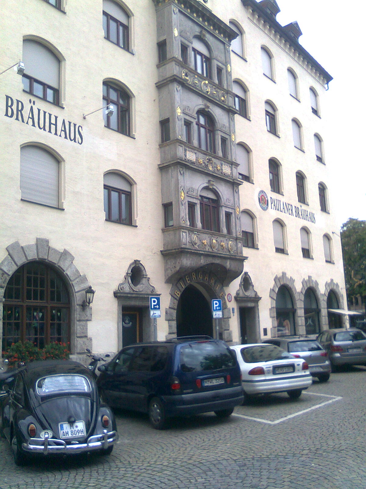 Bild 1 Paulaner Bräuhaus in München