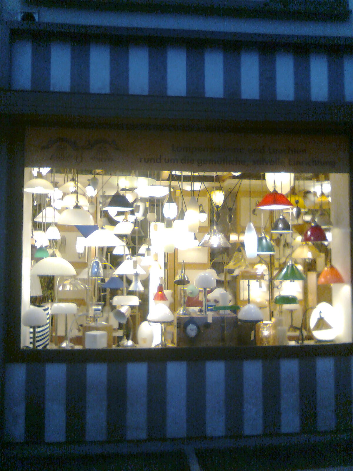 Bild 2 Der Lampenschirm Inh. Michael Werner in München