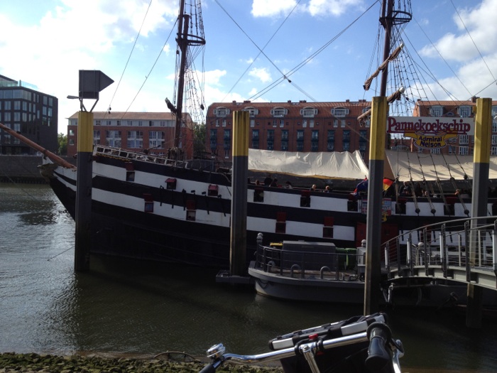 Bild 7 Pannekoekschip Admiral Nelson in Bremen