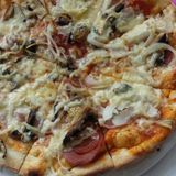 Pizzaria Kalamar im Burgerhaus Gaststätte in Rodheim Bieber Gemeinde Biebertal