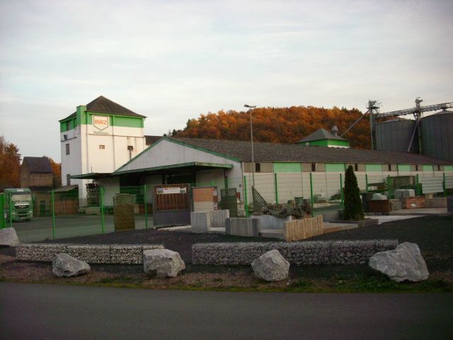 Raiffeisen-Markt, Zollhaus