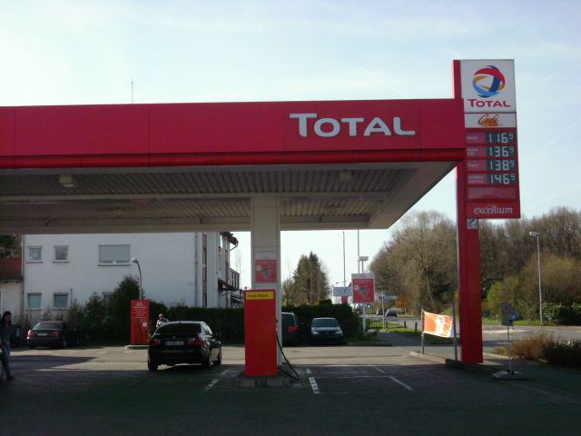 TOTAL-Tankstelle LM-Linter