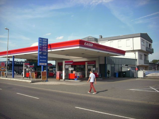 Tankstelle Kaiser, Elz