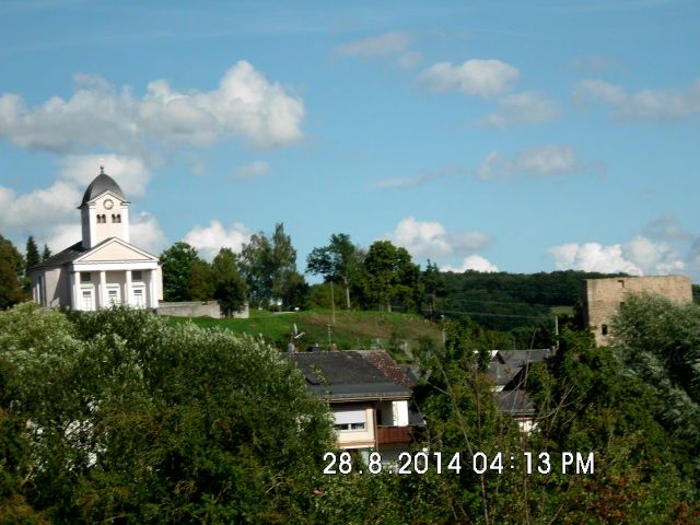 Kirche und Ruine Oberneisen