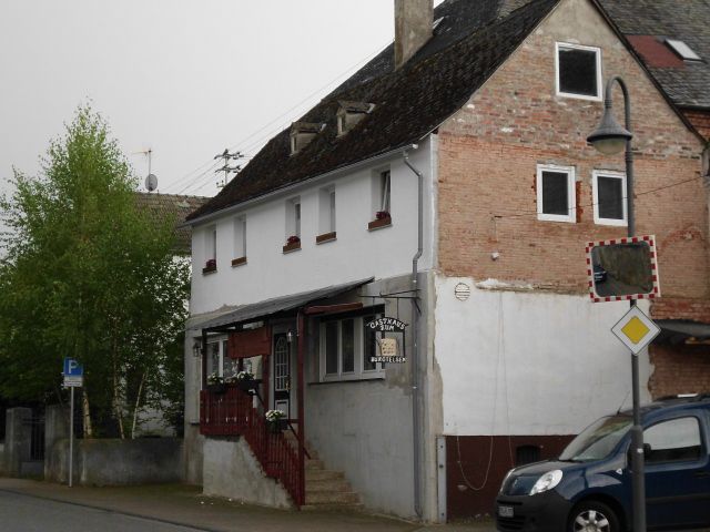 Zum Burgfelsen Oberneisen