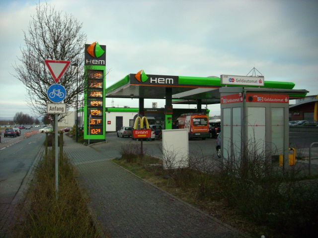HEM - Tankstelle, Limburg Industriegebiet ICE_Bahnhof
