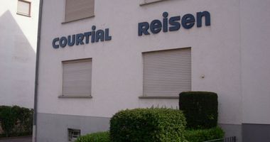 Courtial Reisen GmbH & Co KG in Elz