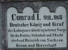 Bild zu König-Konrad-Denkmal