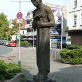 Skulptur “Der Eisengießer” in Oberhausen im Rheinland