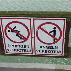 ... springen von der Br&uuml;cke ist hier genau so verboten, wie angeln ...