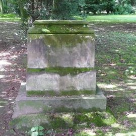 alter Friedhof Duisburg Rheinhausen-Hochemmerich in Duisburg