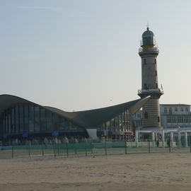 Leuchtturm Warnemünde in Rostock Seebad Warnemünde