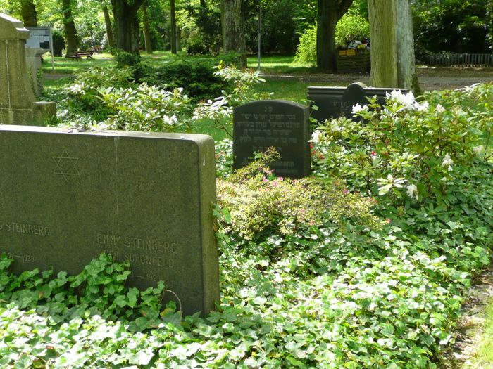 Nutzerbilder Friedhof Sternbuschweg