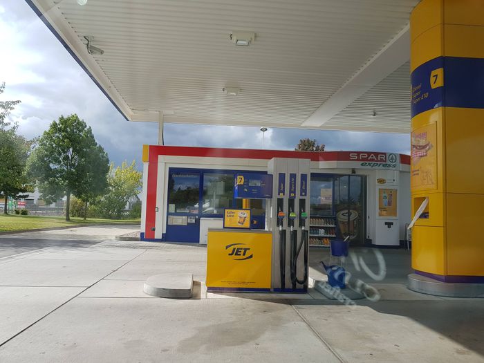 JET-Tankstelle