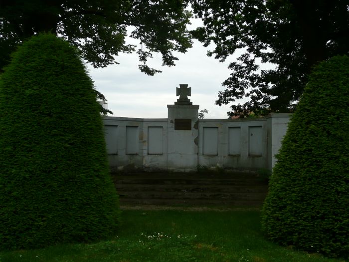 Gefallenendenkmal Moers-Asberg