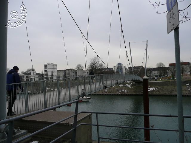 Fußgängerbrücke "Buckelbrücke"