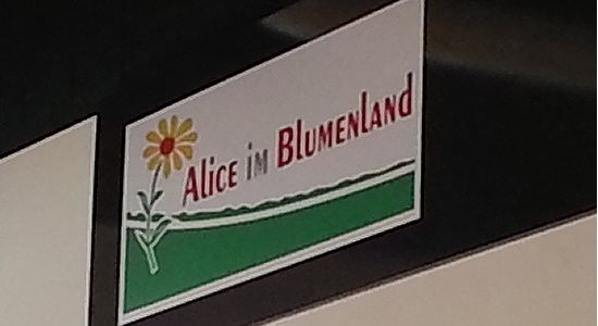 Alice Im Blumenland Blumen