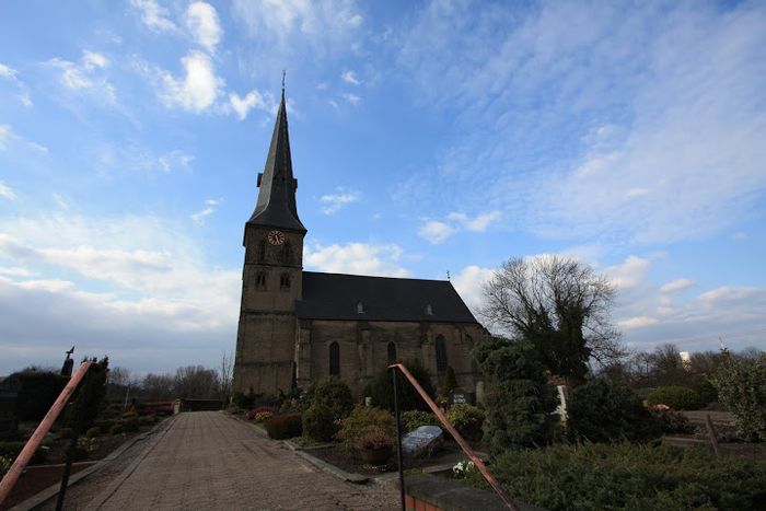 Evangelische Dorfkirche Baerl