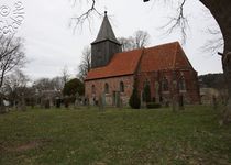 Bild zu ev. Dorfkirche Groß Zicker