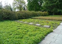 Bild zu Gräberfelder für die Bombenopfer aus Lohberg