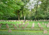 Bild zu Kriegsgräber auf dem Städt. Friedhof