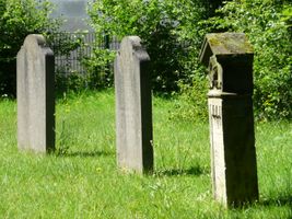 Bild zu Jüdischer Friedhof Rheinberg Lohmühle