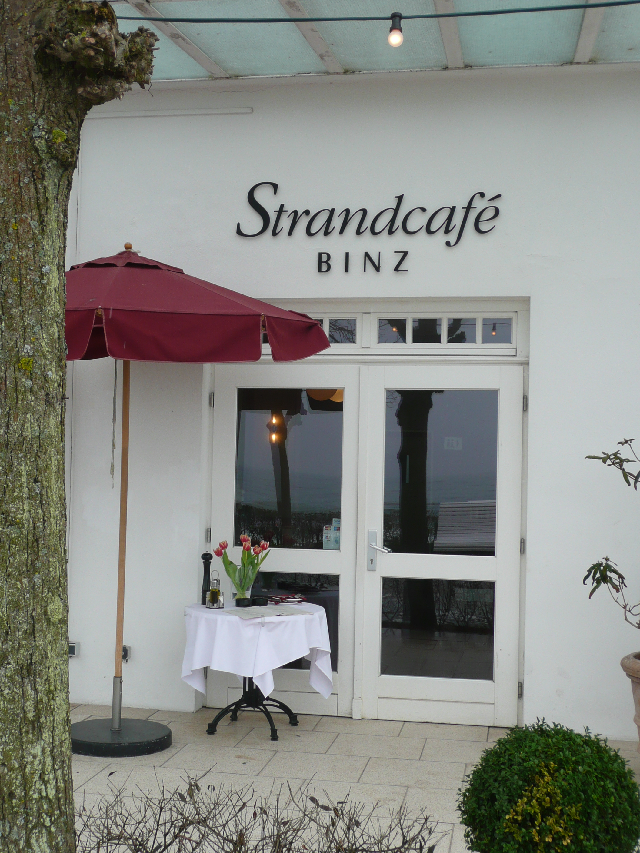 Bild 2 Strandcafe in Binz, Ostseebad