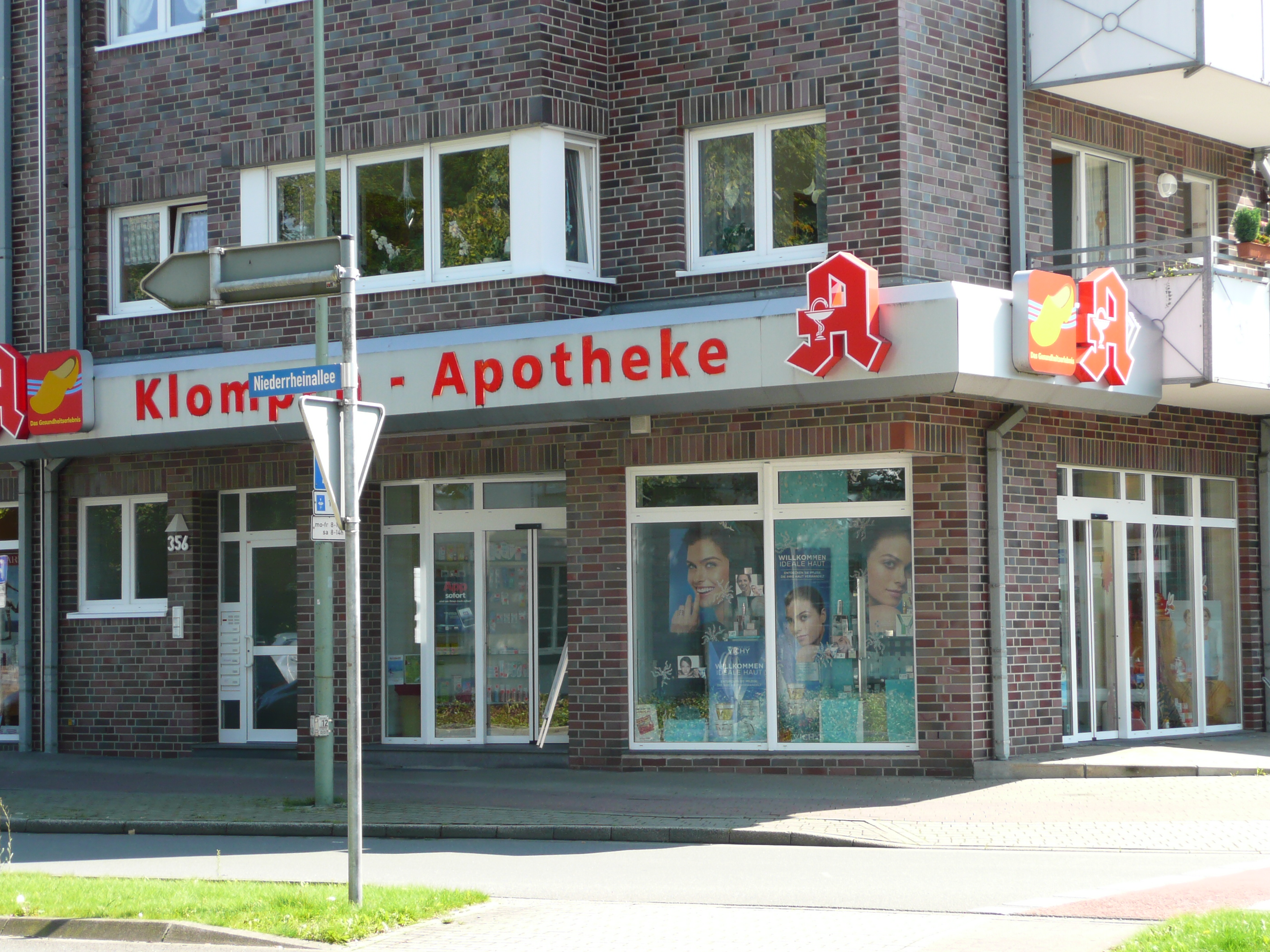 Bild 1 Klompen-Apotheke in Neukirchen-Vluyn