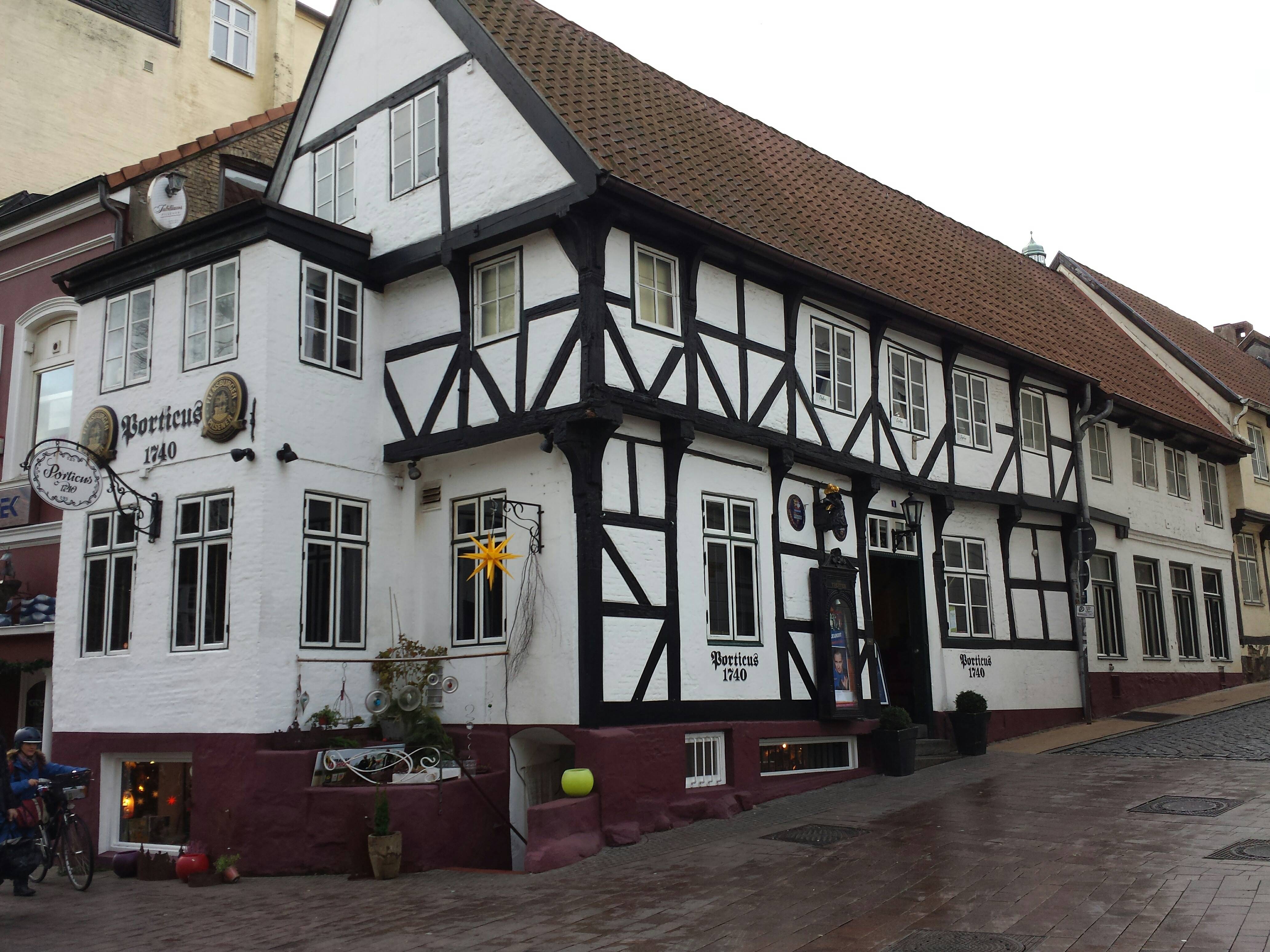 Bild 2 Porticus 1740 Tapas-Bar Restaurant in Flensburg