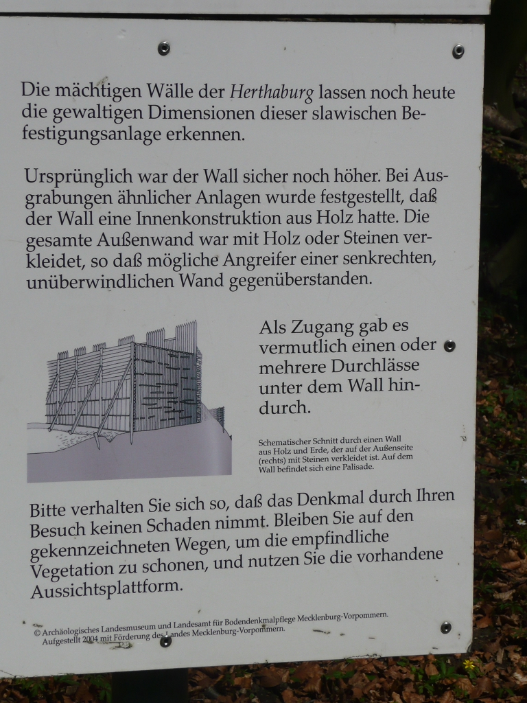 April 2015 ... Herthaburg ... der slawische Ringwall