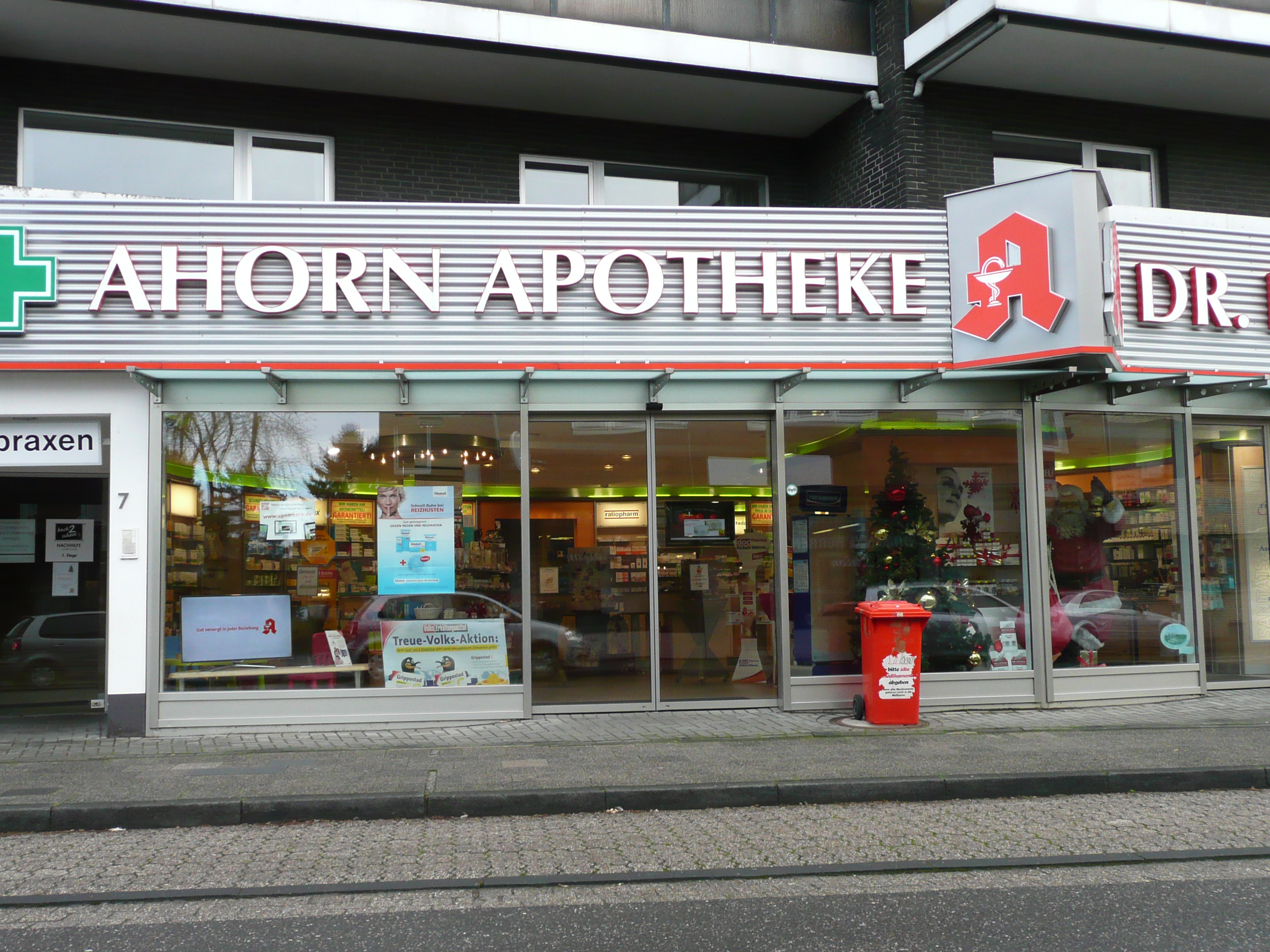 Bild 3 Ahorn-Apotheke in Moers