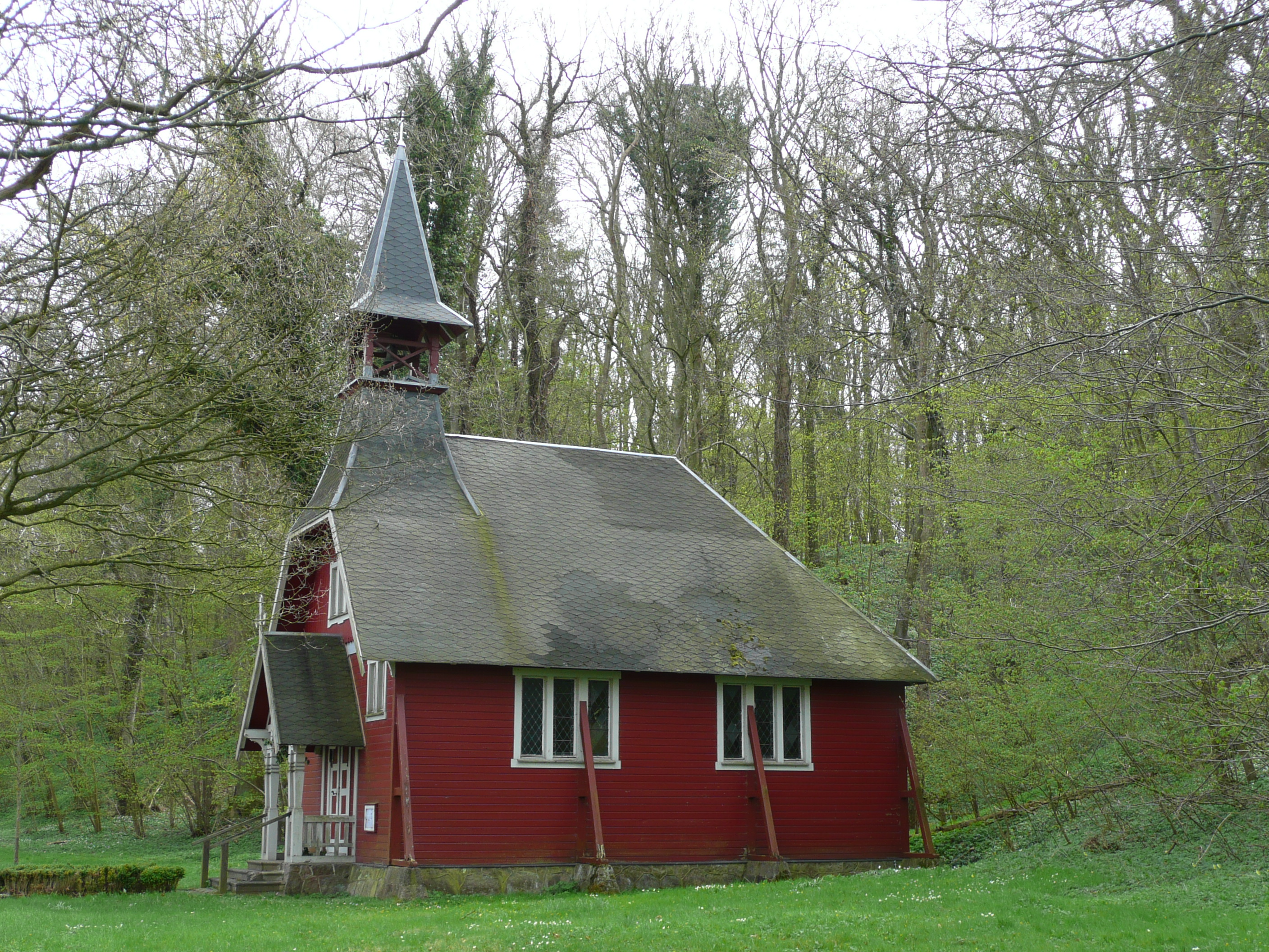 Bild 2 evangelische Kirche Schwedische Holz-Kirche in Ralswiek