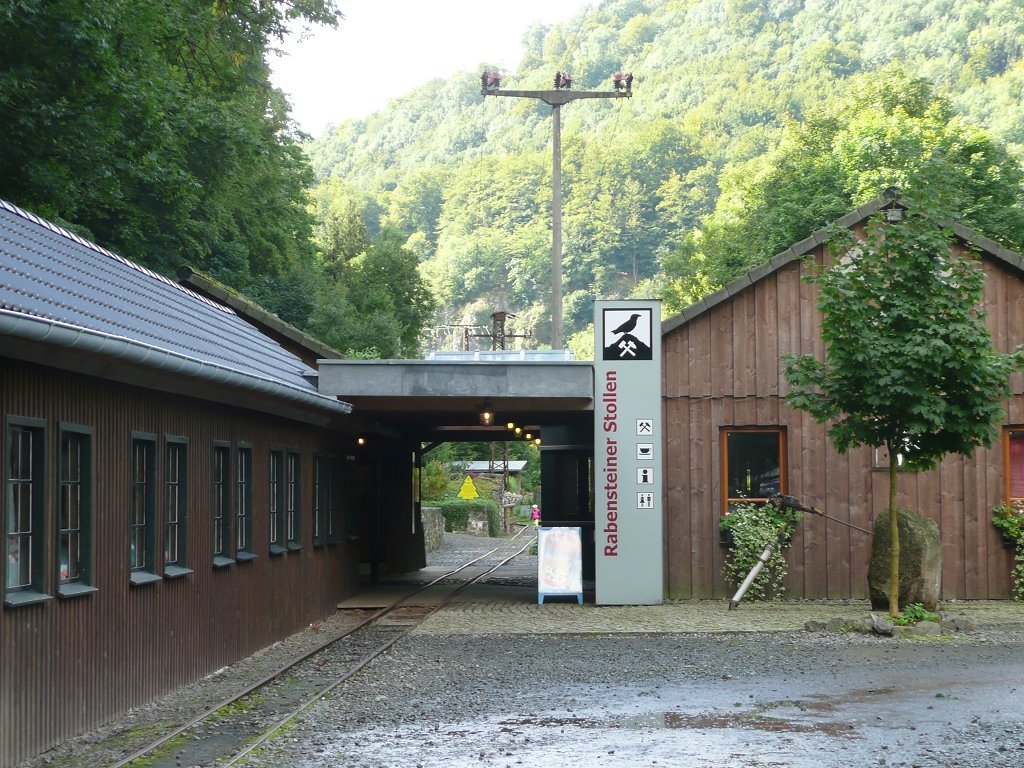 Bild 2 Steinkohlen-Besucherbergwerk. Rabensteiner Stollen in Ilfeld