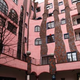 Grüne Zitadelle - Hundertwasserhaus in Magdeburg