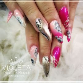 Nagelstudio Violeta Nails München in München