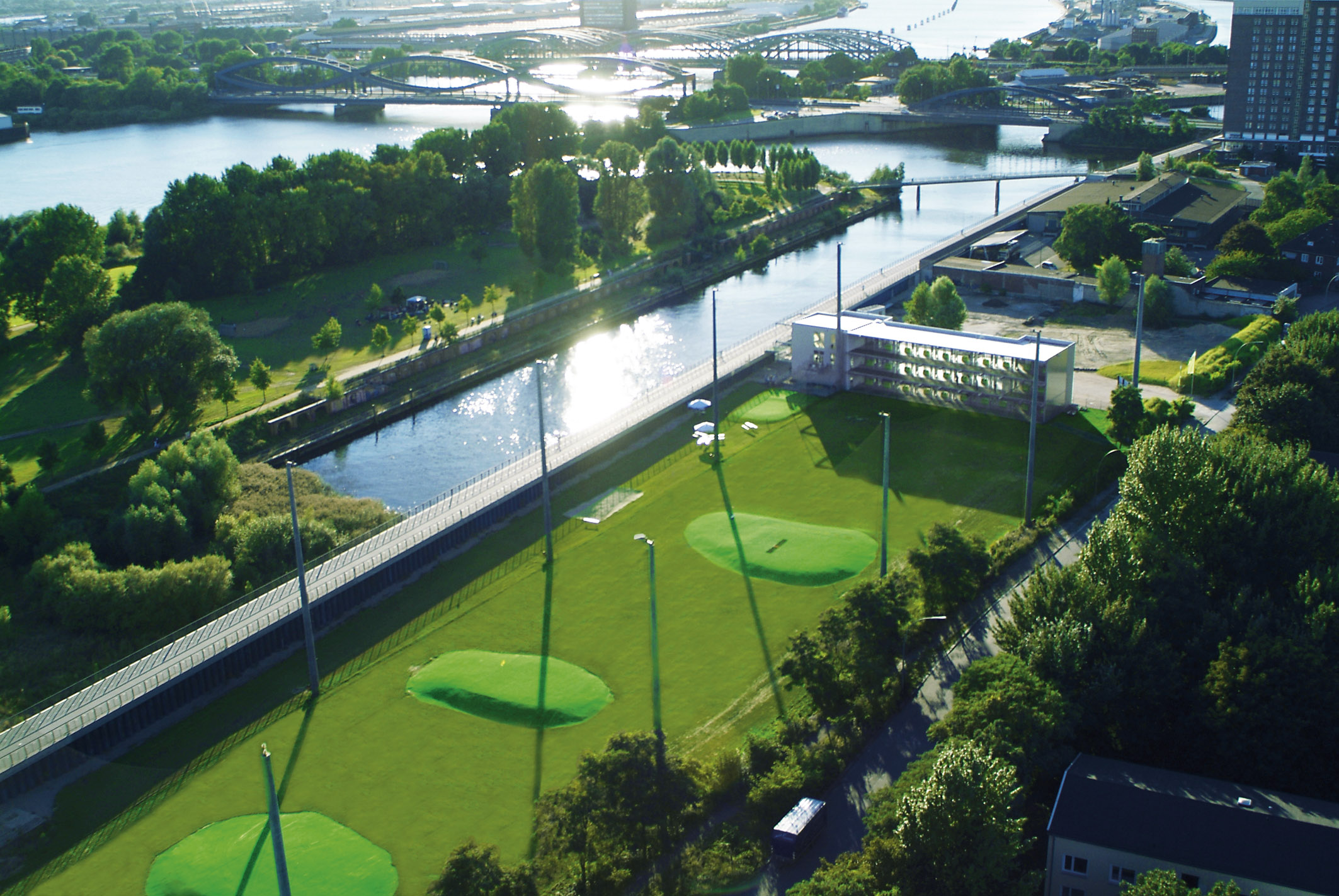 Copyright: Luftaufnahme &quot;Golf Lounge Hamburg&quot;