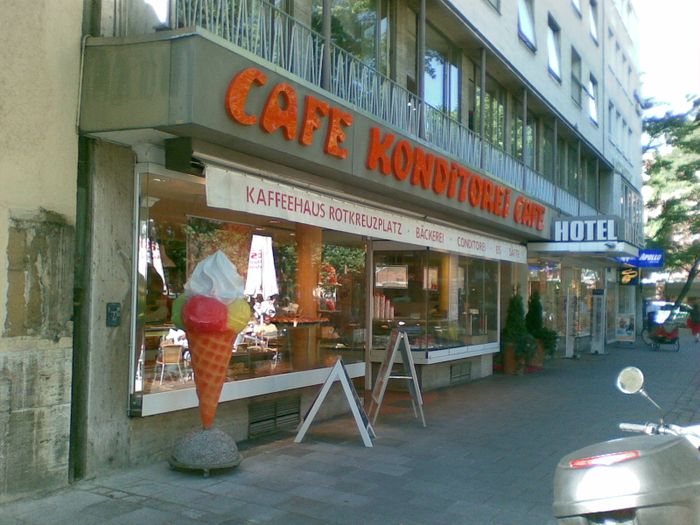 Cafe am Rotkreuzplatz