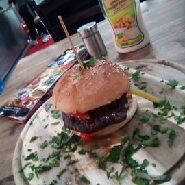 Hamburger echt lecker!!! €3.50