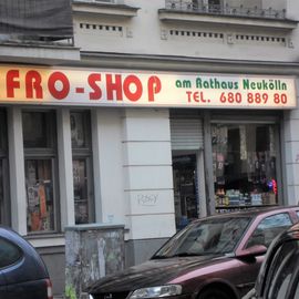 Afro-Shop am Rathaus Neukölln in Berlin