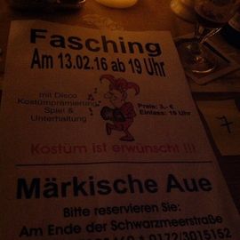 &Uuml;berholt ohne einzuholen, Fasching am 13.2.16 (c) Michael Z (Ausgburg)