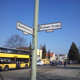 Currywurst und China - Pfanne am Klinikum Neukölln in Berlin