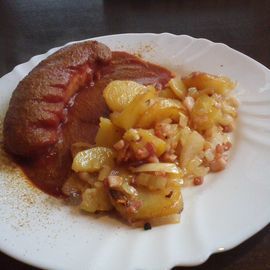 Currywurst und Bratkartoffeln für 'nen hohlen Zahn.