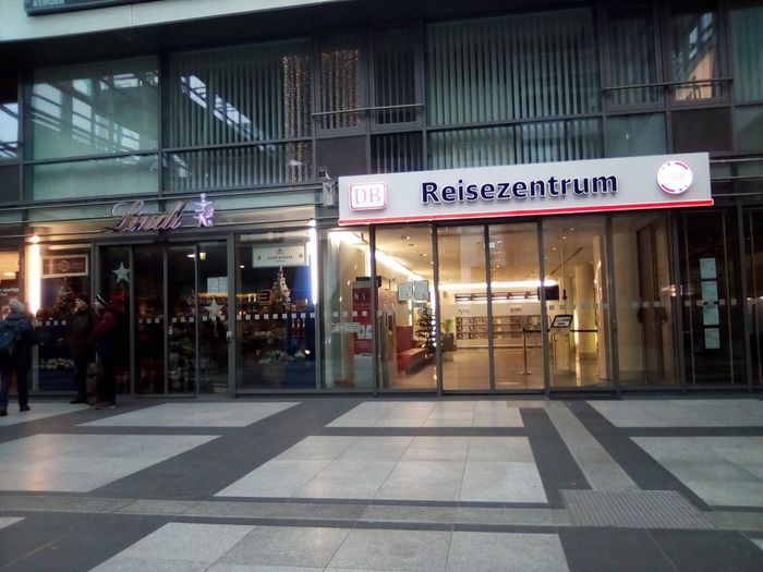 DB Reisezentrum Südkreuz